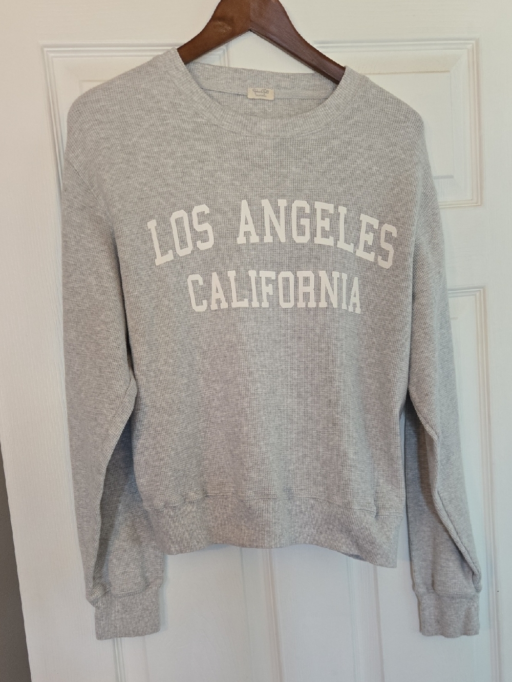 Brandy Melville Light Gray Waffle-Knit Crewneck